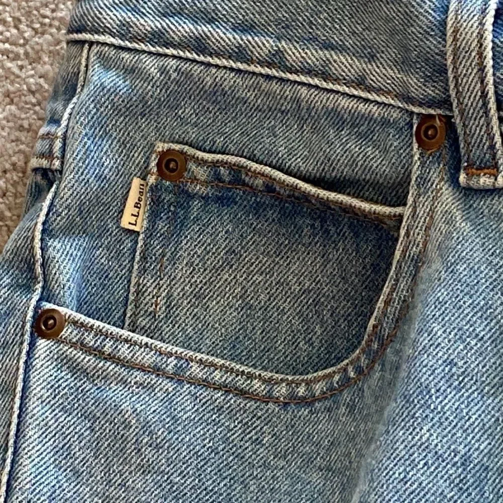 34 x 29 L.L. Bean men’s jeans in excellent shape 100% percent cotton classic fit